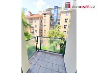 Prostorný byt v top stavu, 3+1, 80 m2 + balkon 2 m2, zahrada 150 m2, 3.patro, Praha 6 - Dejvice - 11