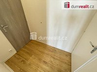Pronájem bytu 1+kk 42 m2 P5 Smíchov po rekonstrukci loft cihla - 8