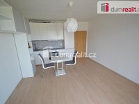 Pronájem 1kk 34m2 Hostivice Ječná ul. novostavba balkon garáž - 7