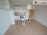 Pronájem 1kk 34m2 Hostivice Ječná ul. novostavba balkon garáž - 8