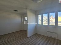 Pronájem 2kk 46m2 P7 Holešovice Osadní po rekonstrukci