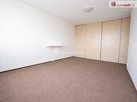 Světlý byt 1+1, 34 m2, 8.patro, sklep, panel po rek, Neratovice - 7