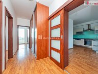 Nadstandardní vyjímečný prostorný byt 4+kk s terasou 99 m2 a dvěma garážemi - Praha Stodůlky - 11
