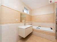 Nadstandardní vyjímečný prostorný byt 4+kk s terasou 99 m2 a dvěma garážemi - Praha Stodůlky - 15