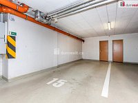 Nadstandardní vyjímečný prostorný byt 4+kk s terasou 99 m2 a dvěma garážemi - Praha Stodůlky - 27