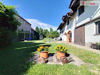 Pronájem RD 6 + 2, balkon, zahrada, garáž, hospod. budova - 16