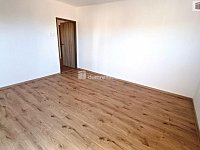 Pronájem bytu 3+1+B, Střekov, Ústí n/L - 11