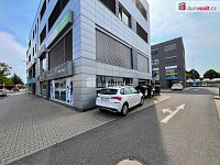 Pronájem komerčních prostor s výlohou a vstupem do ulice, 78 m2, Uherské Hradiště  - 3