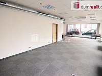 Pronájem komerčních prostor s výlohou a vstupem do ulice, 78 m2, Uherské Hradiště  - 6
