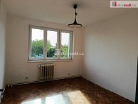 Hezký byt 4+1 po částečné rekonstrukci, Zbuzany u Prahy - 3