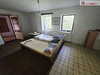 Prodej rodinného domu 337 m², pozemek 564 m² - 28