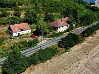 Prodej rodinného domu 300 m², pozemek 2 382 m², Dolní Beřkovice - 4