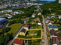 Prostorný rodinný dům 4+1 v Hostovicích, velká zahrada, garáž a výhled na Ústí nad Labem - 30