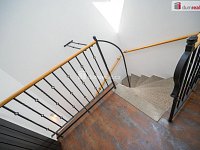 K prodeji, rodinný dům 4+1 s balkónem, zahrádkou a krytým parkovacím stáním, Ledčická 628/2, Dolní Chabry 184 00, Praha 8 - 21