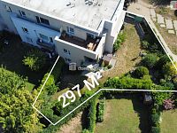 Prodej bytu 2+kk 55 m², s předzahrádkou 297 m² a parkovacím stáním, Brandýs nad Labem