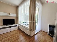 Prodej bytu 2+kk 55 m², s předzahrádkou 297 m² a parkovacím stáním, Brandýs nad Labem - 11