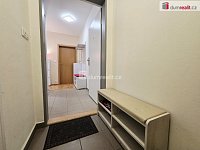 Prodej bytu 2+kk 55 m², s předzahrádkou 297 m² a parkovacím stáním, Brandýs nad Labem - 4