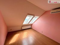 Prodej rodinného domu 7+1 s garáží a zahradou v Polešovicích  - 15