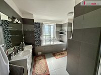 Prodej bytu 3+kk s terasou, 161 m2, Bezejmenná, Mar. Lázně - 14