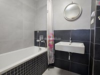 Pronájem 3kk 78m2 P9 Hloubětín Slévačská lodžie nezařízeno - 9