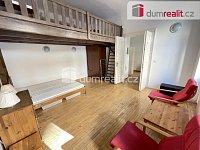 Pronájem bytu 1+1 43 m2 P5 Smíchov zařízený patro na spaní cihla po rekonstrukci - 8