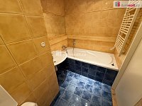 Pronájem bytu 3+1 P5 Barrandov 66 m2 panel po rekonstrukci lodžie nezařízený  - 12