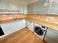 Pronájem bytu 3+1 P5 Barrandov 66 m2 panel po rekonstrukci lodžie nezařízený  - 2