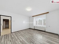 Dvougenerační rodinný dům, zahrada, garáž - 11
