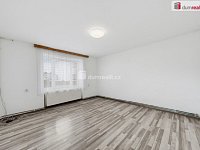 Dvougenerační rodinný dům, zahrada, garáž - 12