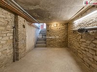 Dvougenerační rodinný dům, zahrada, garáž - 23