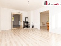 Pronájem prostorného bytu 4+1 s velkým balkonem a krásnými výhledy – Ústí nad Labem - 3