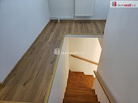 Pronájem bytu 3+kk Straky  - 4