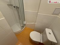 Pronájem bytu 1+kk 30 m2 P5 Smíchov zařízený po rekonstrukci - 8