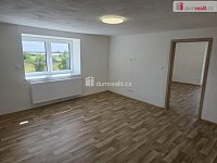 Pronájem bytu 3+1 Všejany - 10