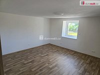 Pronájem bytu 3+1 Všejany - 17