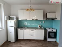 Hezký byt 4+1 po částečné rekonstrukci, Zbuzany u Prahy - 2