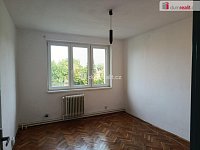 Hezký byt 4+1 po částečné rekonstrukci, Zbuzany u Prahy - 5