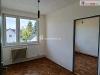 Hezký byt 4+1 po částečné rekonstrukci, Zbuzany u Prahy - 9