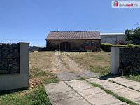 Prodej komerčního objektu o zast.pl.  190 m2, celkové výměře 977 m2, obec Liteň - 3