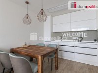 Pronájem bytu 2+kk 50m2 P9 Prosek zařízený po rekonstrukci komora - 4