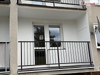 pronájem revitalizovaného bytu s balkónem, garáží a parkovacím místem před domem Milín - 17