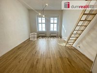 Pronájem bytu 1+kk 45 m2 P5 Smíchov po rekonstrukci loft cihla - 7