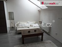 Pronájem 1+1 42m2 P3 Žižkov zařízený po rekonstrukci mezonet - 9