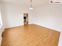 Prostorný  byt 3+1, 115 m2. 1.patro / 2 np, cihla, Praha 6 - Dejvice - 9
