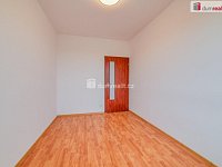Nadstandardní vyjímečný prostorný byt 4+kk s terasou 99 m2 a dvěma garážemi - Praha Stodůlky - 14