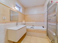 Nadstandardní vyjímečný prostorný byt 4+kk s terasou 99 m2 a dvěma garážemi - Praha Stodůlky - 17