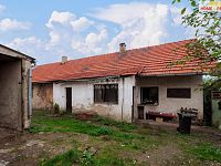 Prodej stavebního pozemku 826m2  - 17