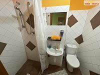 Prodej penzionu 222 m2 se zahradou, CP 1.261 m2, Votice - 21