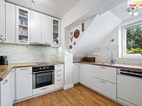 prodej RD v dispozici 6+3, 159 m2 + terasa 25 m2, ul. Hálkova, Řevnice - 17