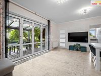 prodej RD s nebytovým prostorem, v dispozici 6+3, 159 m2 + terasa 25 m2, ul. Hálkova, Řevnice - 12